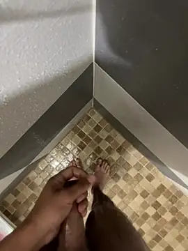 mylovetr1 online show from 02-04-25, 05:31