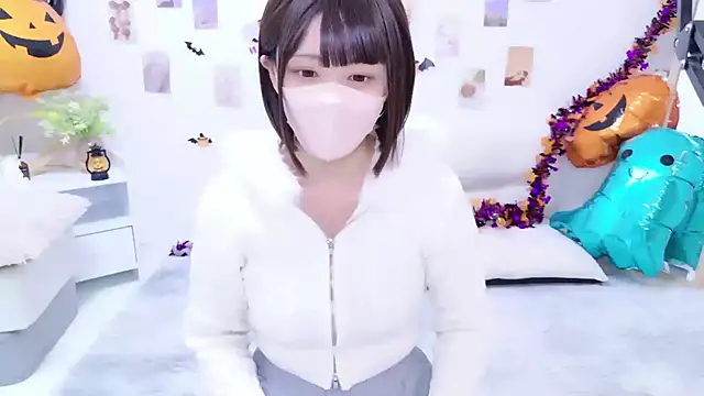 aki zzz online show from 10-28-25, 07:35