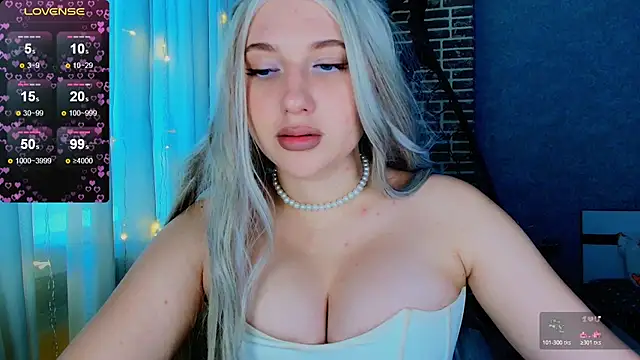 Evacadooo online show from 11-09-25, 05:55