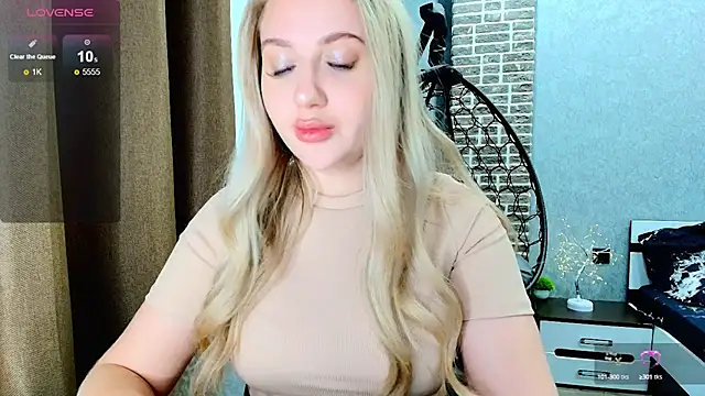 Evacadooo online show from 09-11-25, 01:49