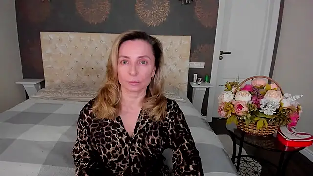 AllisonWilliams online show from 04-03-26, 03:29