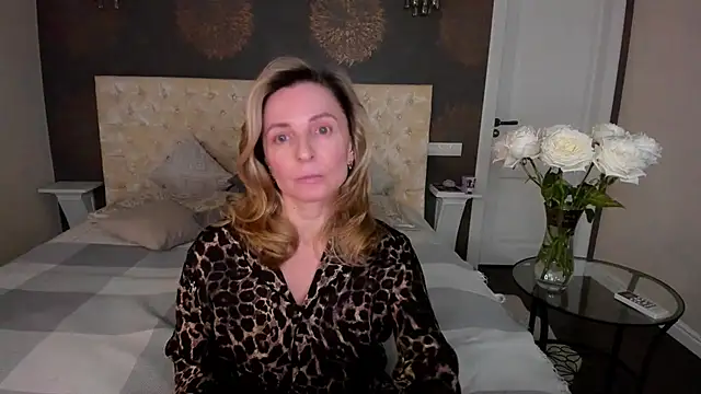 AllisonWilliams online show from 02-09-26, 03:54