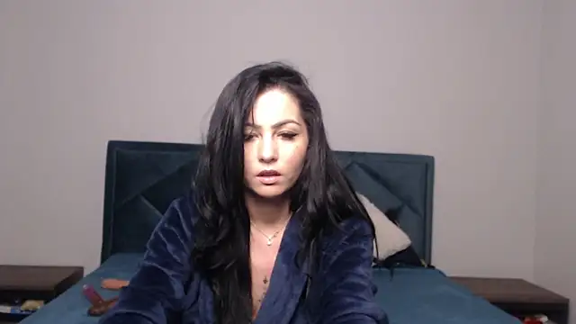 BlairOdette online show from 12-19-24, 04:02