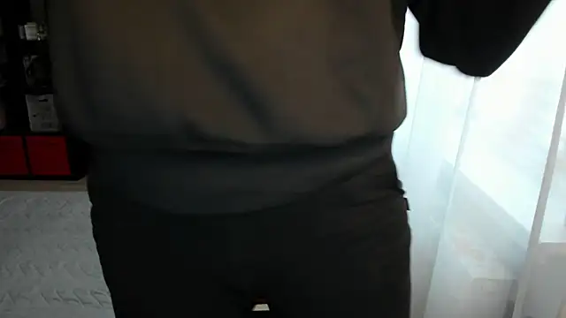 MollyCheiz online show from 11-04-25, 08:51