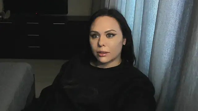 MollyCheiz online show from 10-29-25, 11:42