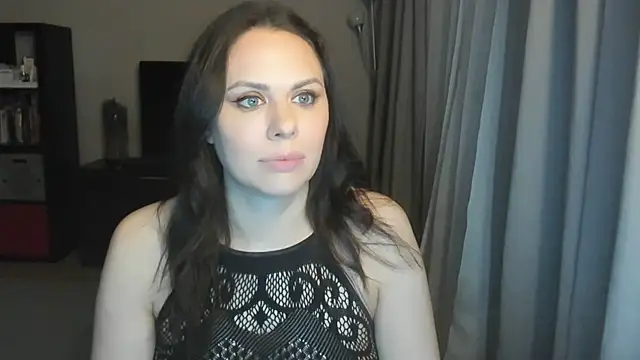 MollyCheiz online show from 04-07-26, 08:54