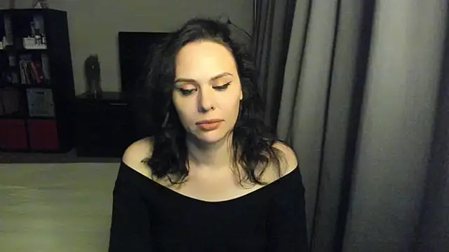 Snapshot of MollyCheiz chatting on 02-01-25, 02:16 MollyCheiz online show from 02-01-25, 02:16