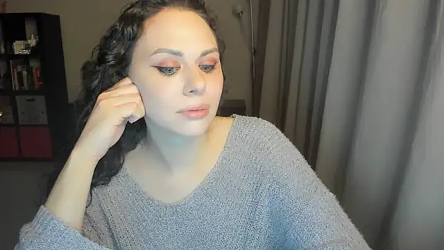 MollyCheiz online show from 05-28-26, 10:59
