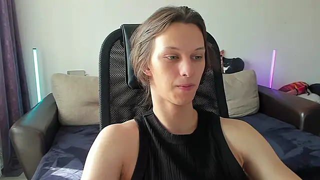 Ostin meow online show from 06-12-26, 10:46