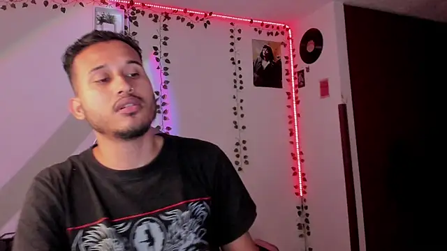 Raf brunette online show from 02-15-25, 11:39