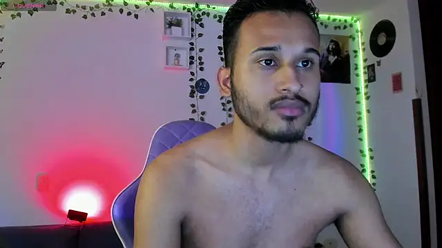 Raf brunette online show from 01-11-25, 11:23