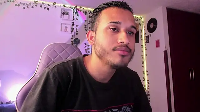 Raf brunette online show from 01-29-25, 10:58