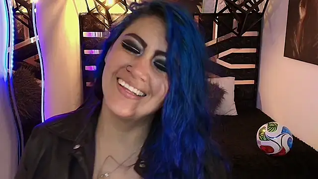 scarleth blue online show from 06-13-26, 04:21