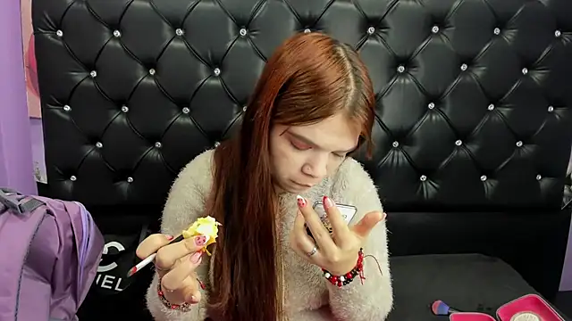 MelanyCarter18 online show from 09-24-25, 01:50