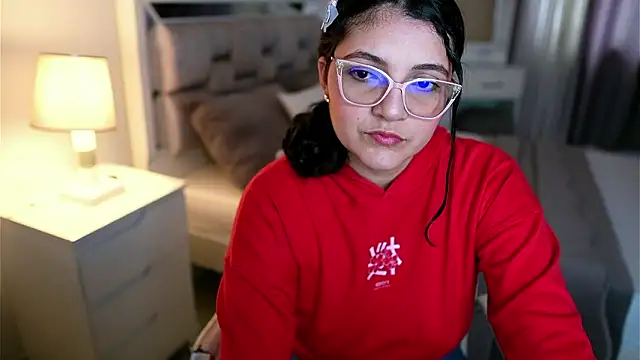 Camilaa bueno online show from 02-25-26, 10:31