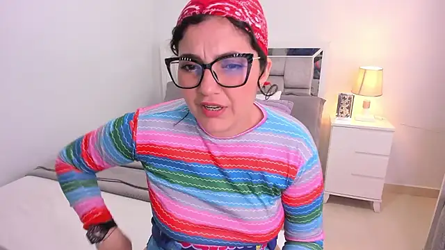 Camilaa bueno online show from 03-28-26, 11:39