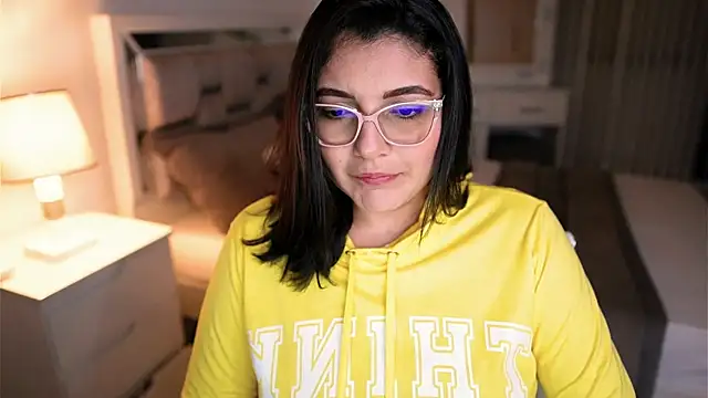 Camilaa bueno online show from 10-01-25, 11:41