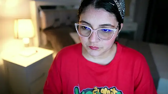 Camilaa bueno online show from 02-12-26, 11:37