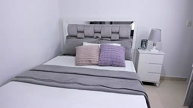 Camilaa bueno online show from 04-06-26, 11:28