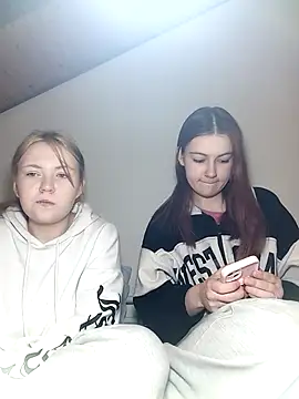 ella grays online show from 03-19-25, 06:23