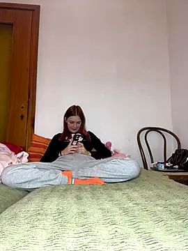 ella grays online show from 12-20-25, 05:49