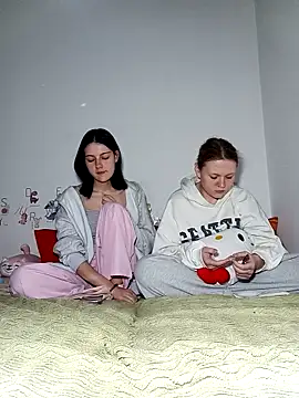 ella grays online show from 03-20-26, 09:05