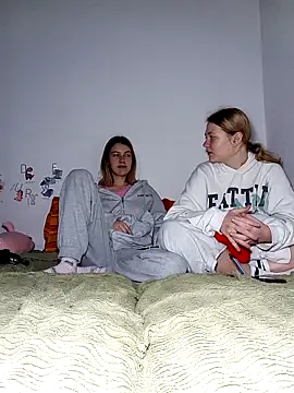 Snapshot of ella_grays chatting on 03-02-26, 05:09 ella grays online show from 03-02-26, 05:09