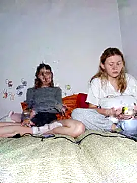 Snapshot of ella_grays chatting on 02-10-26, 05:12 ella grays online show from 02-10-26, 05:12