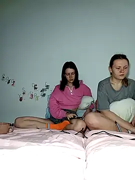 ella grays online show from 04-25-26, 05:43