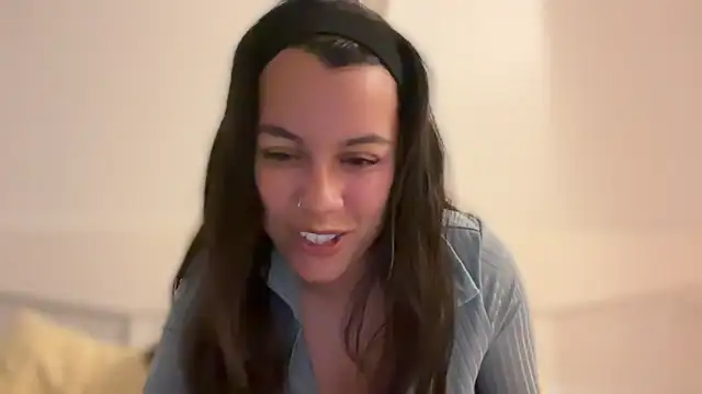 AmaraBella69 online show from 03-12-25, 10:28