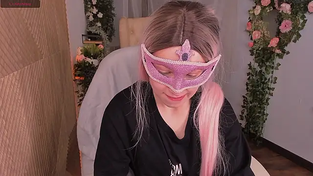 Snapshot of jeancolex chatting on 12-06-24, 12:22 jeancolex online show from 12-06-24, 12:22