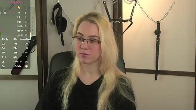 Snapshot of jeancolex chatting on 10-06-25, 06:03 jeancolex online show from 10-06-25, 06:03