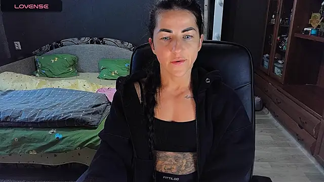 Aria Dl online show from 03-21-26, 10:42