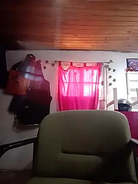 FlacoDani online show from 02-17-26, 05:32