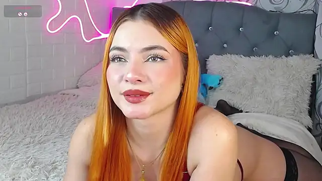 Miah hilton2 online show from 11-16-25, 10:13