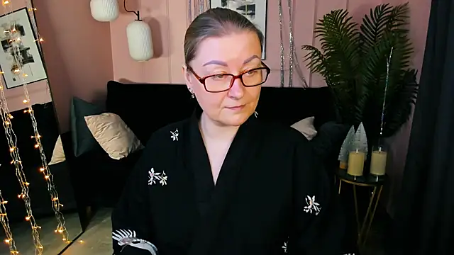 AlexandraKind online show from 01-08-26, 01:39