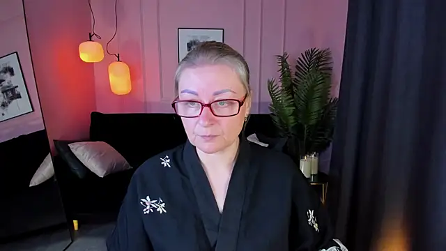 AlexandraKind online show from 09-21-25, 01:38