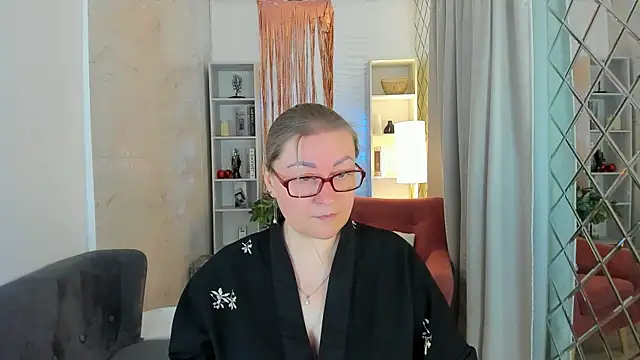 AlexandraKind online show from 01-11-26, 08:38