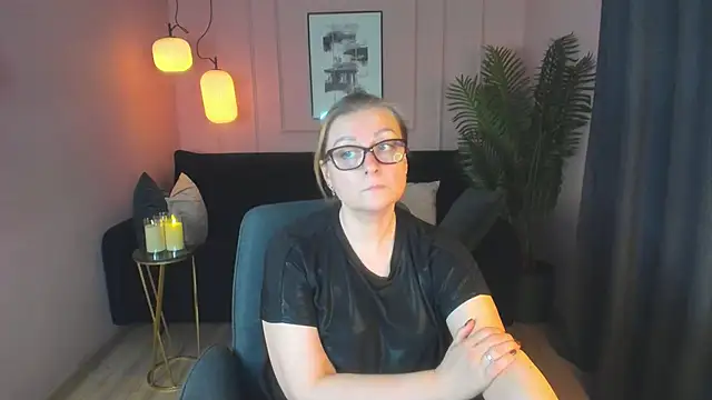 AlexandraKind online show from 03-17-25, 07:58