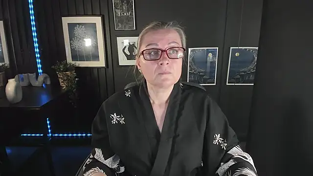 AlexandraKind online show from 09-23-25, 02:02