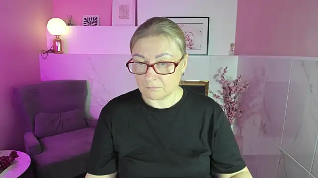 AlexandraKind online show from 11-07-25, 08:35