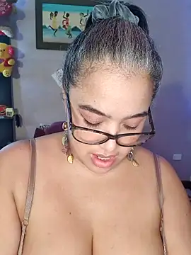 Katrina The Kitty online show from 04-19-26, 06:10