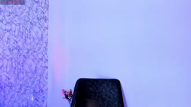  karenestrada online show from 07-24-26, 04:52