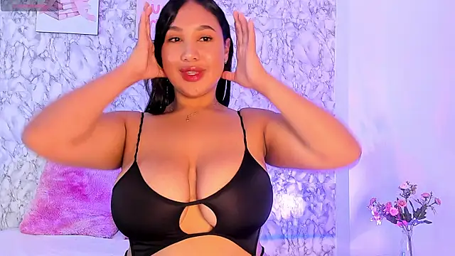  karenestrada online show from 05-15-26, 06:55