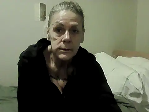 housewife shantie online show from 02-03-26, 07:46