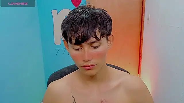 tanjiro cute online show from 04-14-26, 05:12