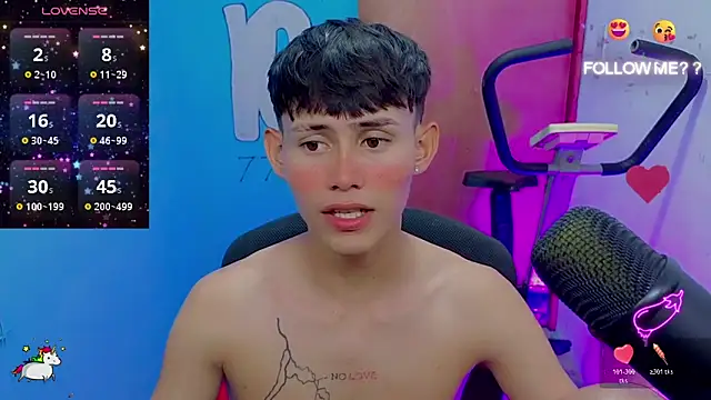 Snapshot of tanjiro_cute chatting on 06-17-26, 03:06 tanjiro cute online show from 06-17-26, 03:06