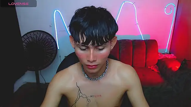 tanjiro cute online show from 01-12-26, 07:42