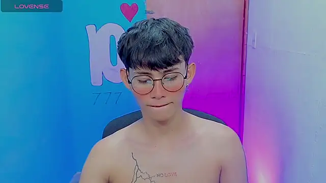 tanjiro cute online show from 05-19-26, 10:17