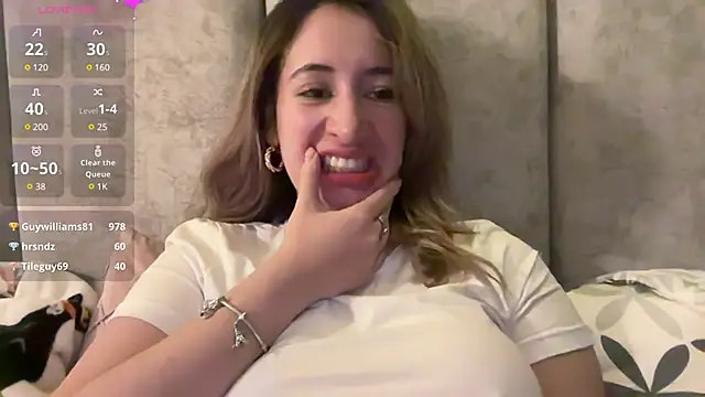 Snapshot of Gabby_cruz_ chatting on 12-15-24, 07:13 Gabby cruz  online show from 12-15-24, 07:13
